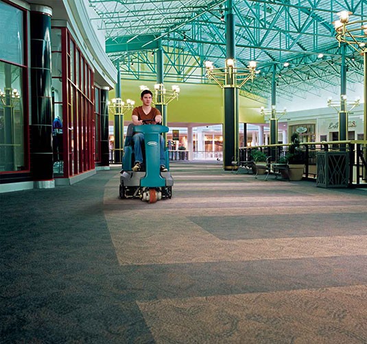 R14 Extractor de alfombra de operador sentado alt 6